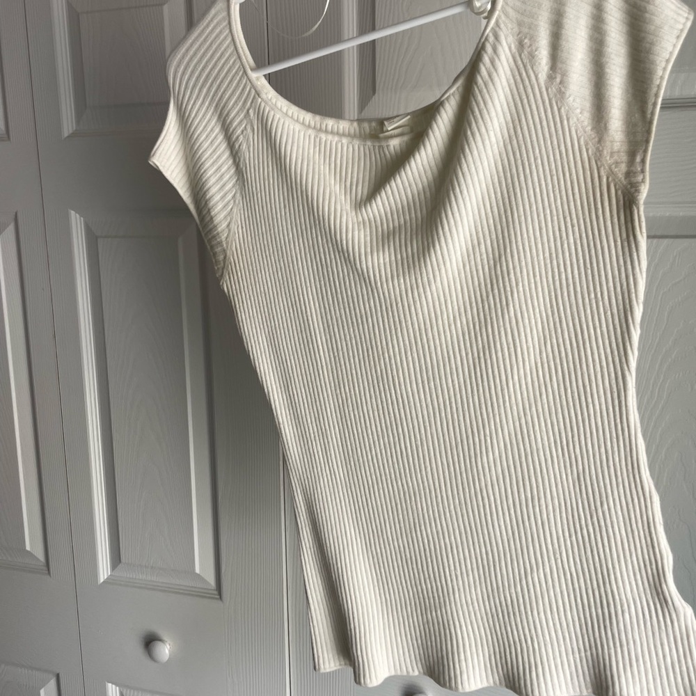 H&M Cream Ribbed Fitted Short Sleeve Tee